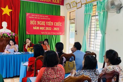 Hội nghị công nhân viên chức năm học 2022-2023 thành công tốt đẹp. Chúc quý Thầy Cô luôn vui tươi, phấn khởi, tràn đầy năng lượng và gặt hái nhiều thành tích trong năm học 2022-2023